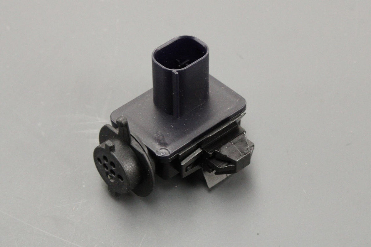 VW Tiguan Golf Skoda Karoq SEAT Leon 16-on air quality sensor 5Q0907643F, view 1