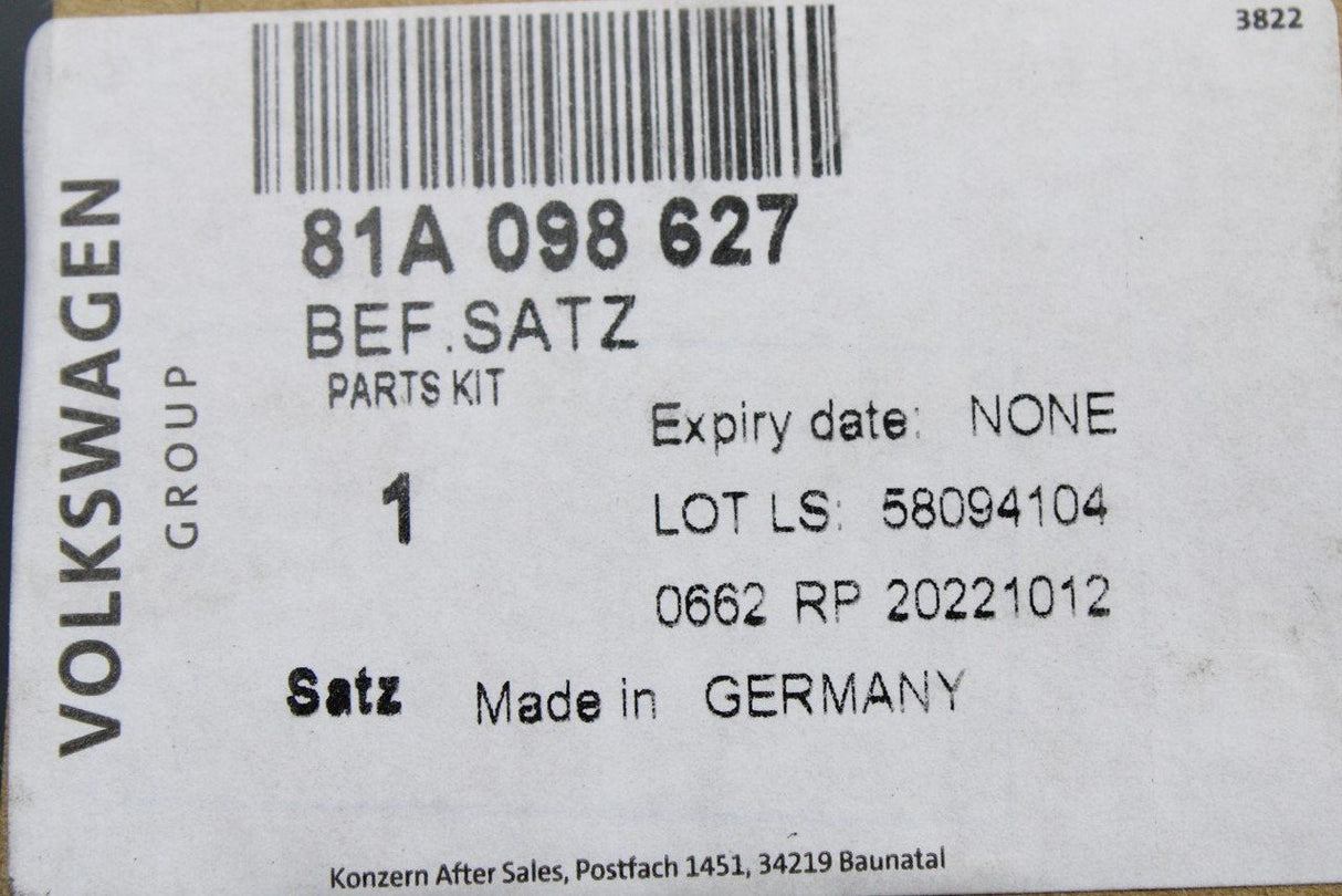 Audi Q2 2017-on bumper attachment fixings set (rear) 81A098627
