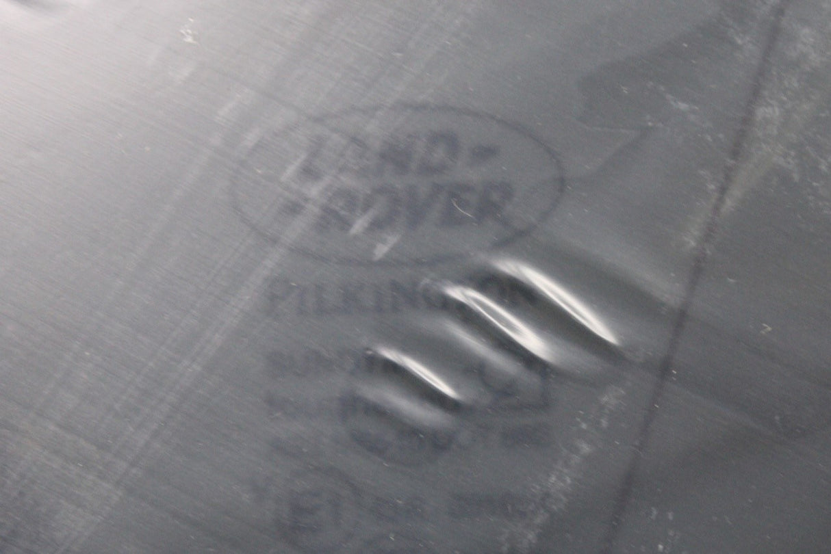 Range Rover Sport 2010-2013 rear quarter window glass (right) CPB500782