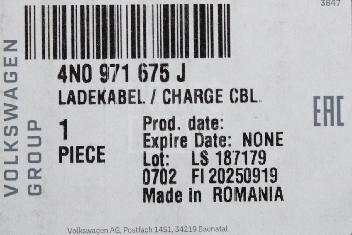 Audi e-tron A5 A6 A7 A8 Q5 Q6 Q7 Q8 public charging cable 4N0971675J