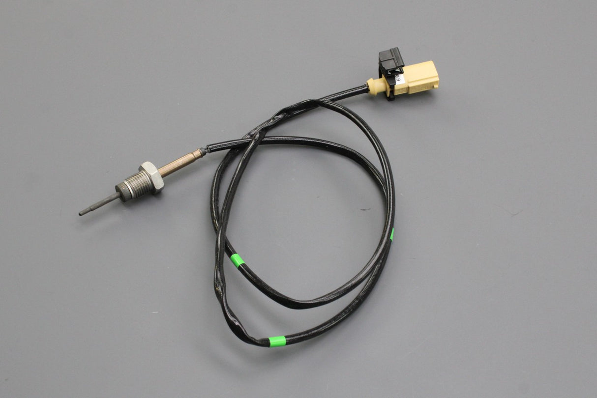 VW Crafter Transporter 16-19 exhaust gas temperature sensor 04L906088GS