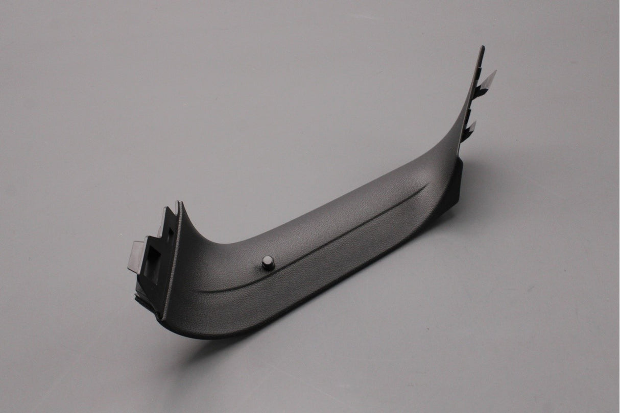 VW Golf MK8 20-on boot lid parcel shelf trim panel (right) 5H6867704 4PK