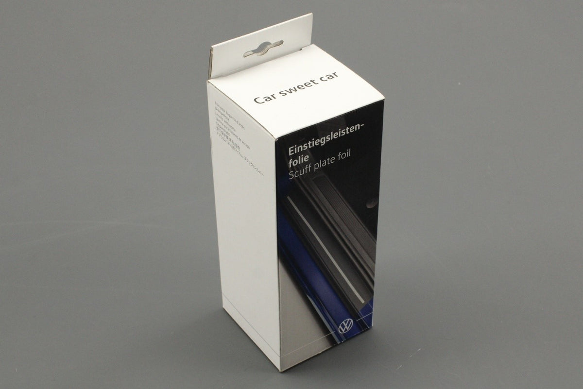 VW Tiguan 24-on door sill protector kit (black & silver) 571071310 ZMD, view 1