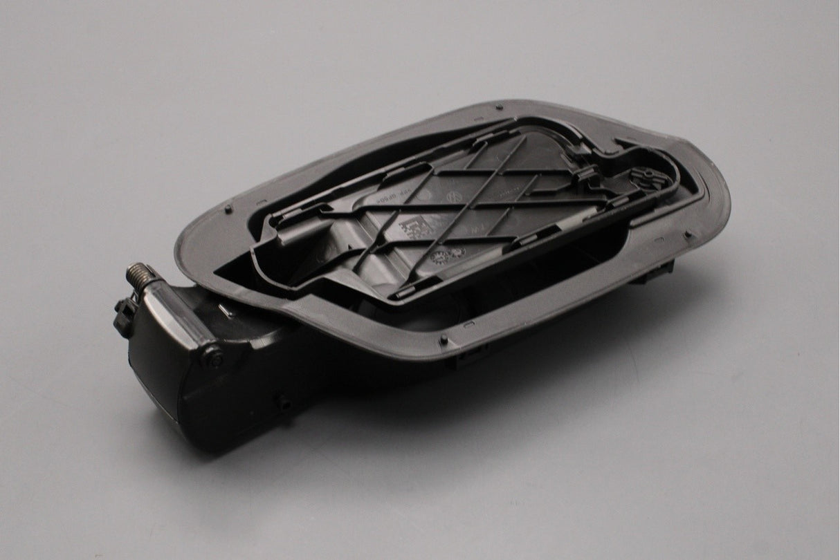 VW Golf MK8 Hybrid 2020-on fuel filler flap housing 5H0809857G