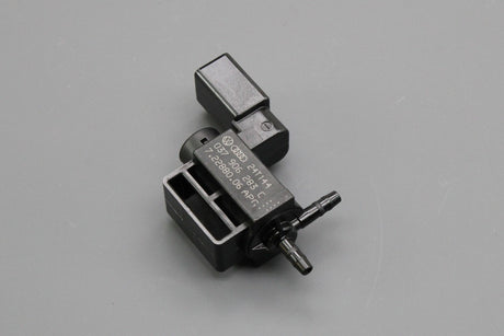 VW Audi Skoda SEAT N80 vacuum system control solenoid 037906283C