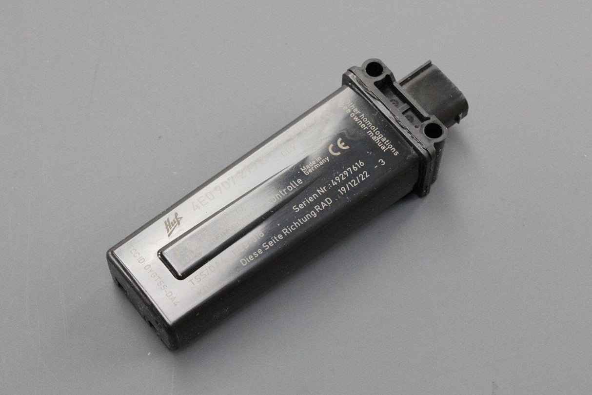 Audi A8 S8 2004-2010 tyre pressure monitor receiver aerial 4E0907277B