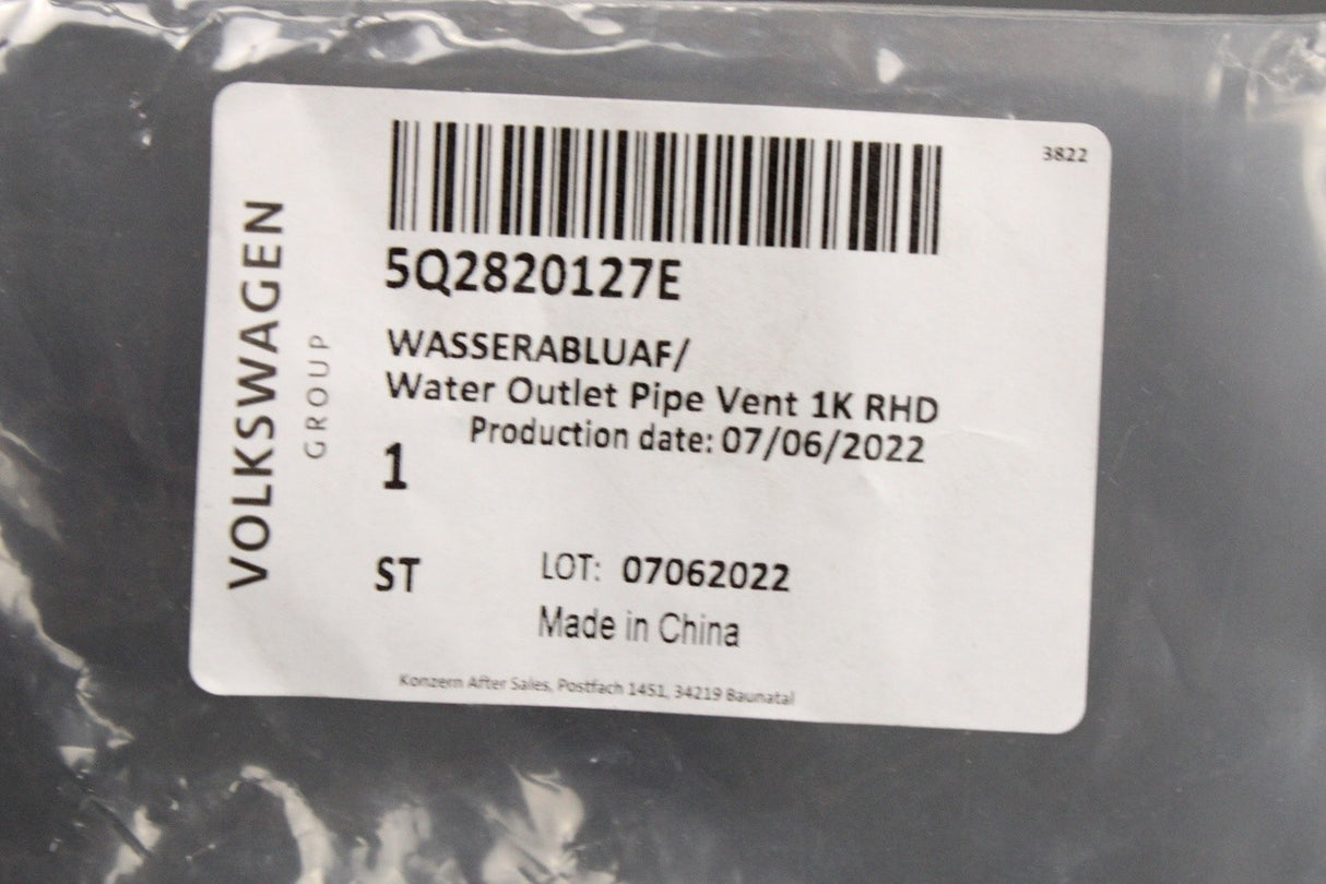 VW Golf Tiguan A3 TT Q3 Skoda SEAT air con drain hose 5Q2820127E