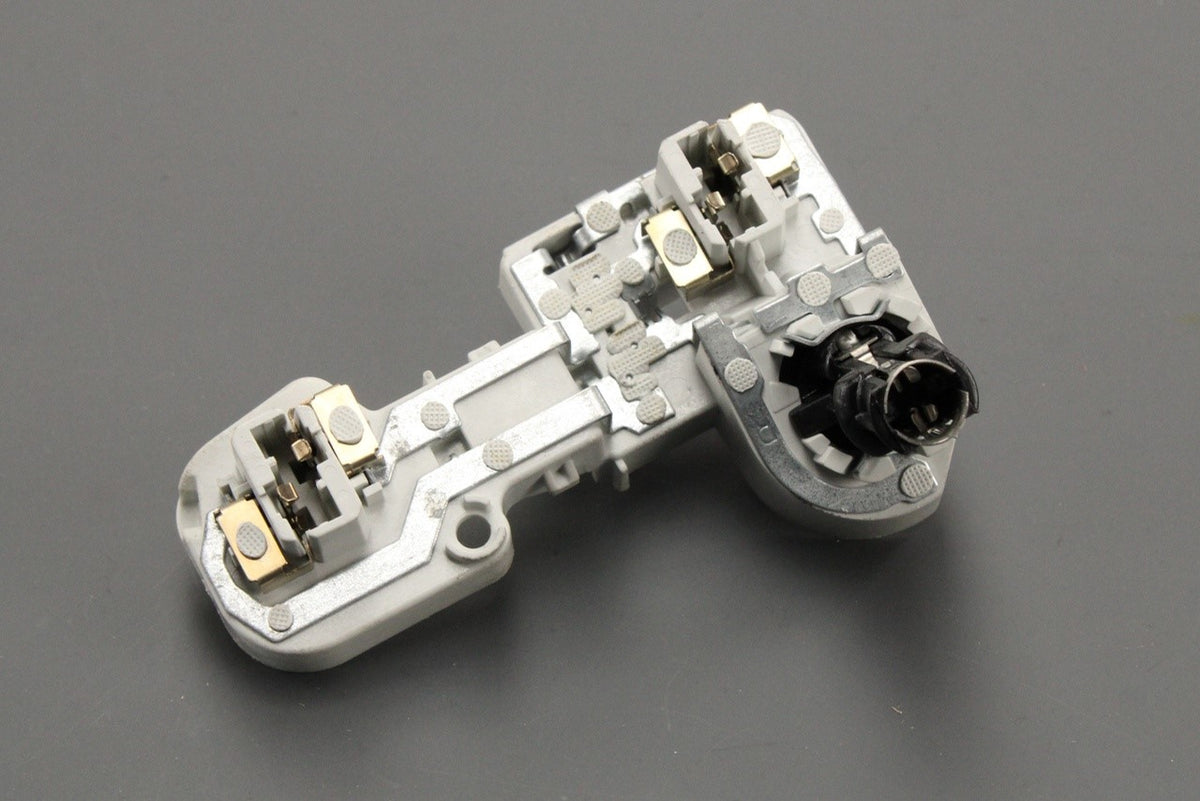 VW Golf MK7 Estate 2014-2017 RHD bulb holder (right inner) 5G9945260A, view 1