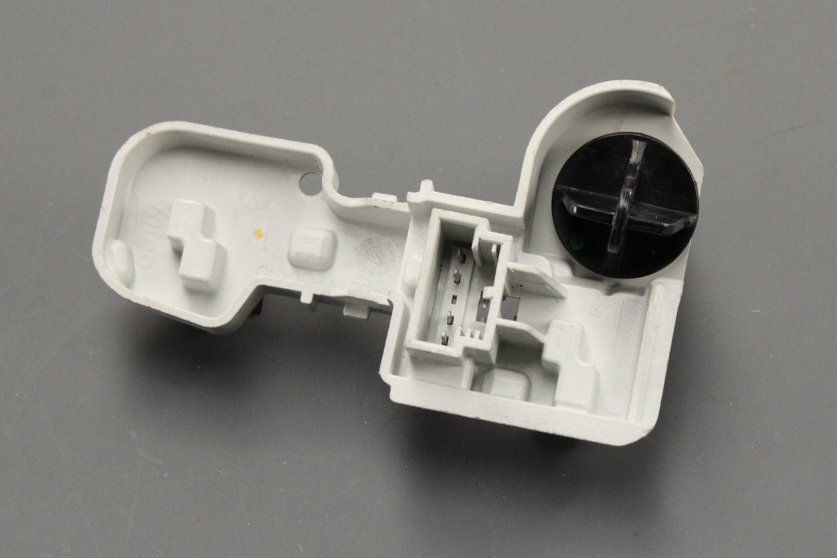 VW Golf MK7 Estate 2014-2017 RHD bulb holder (right inner) 5G9945260A