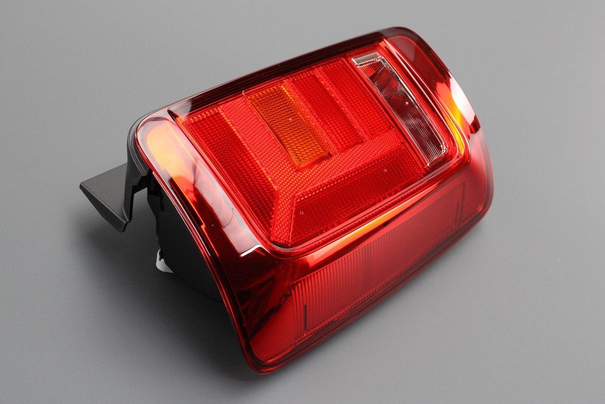 VW Caddy 2K 16-20 right tail light (wing doors & wiper) 2K2945096AB
