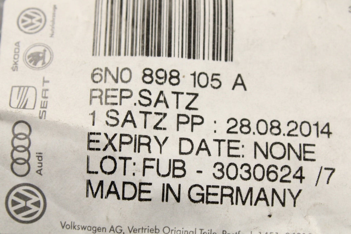 VW Polo 6N 6N2 1995-2002 door handle lock repair kit (front) 6N0898105A