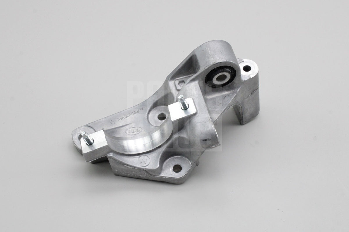 Land Rover Discovery Sport 2015-on front driveshaft bracket LR105649