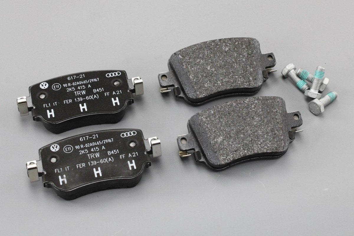 VW Caddy Sharan Audi Q3 brake pads set (rear) 2K5698451B, view 1