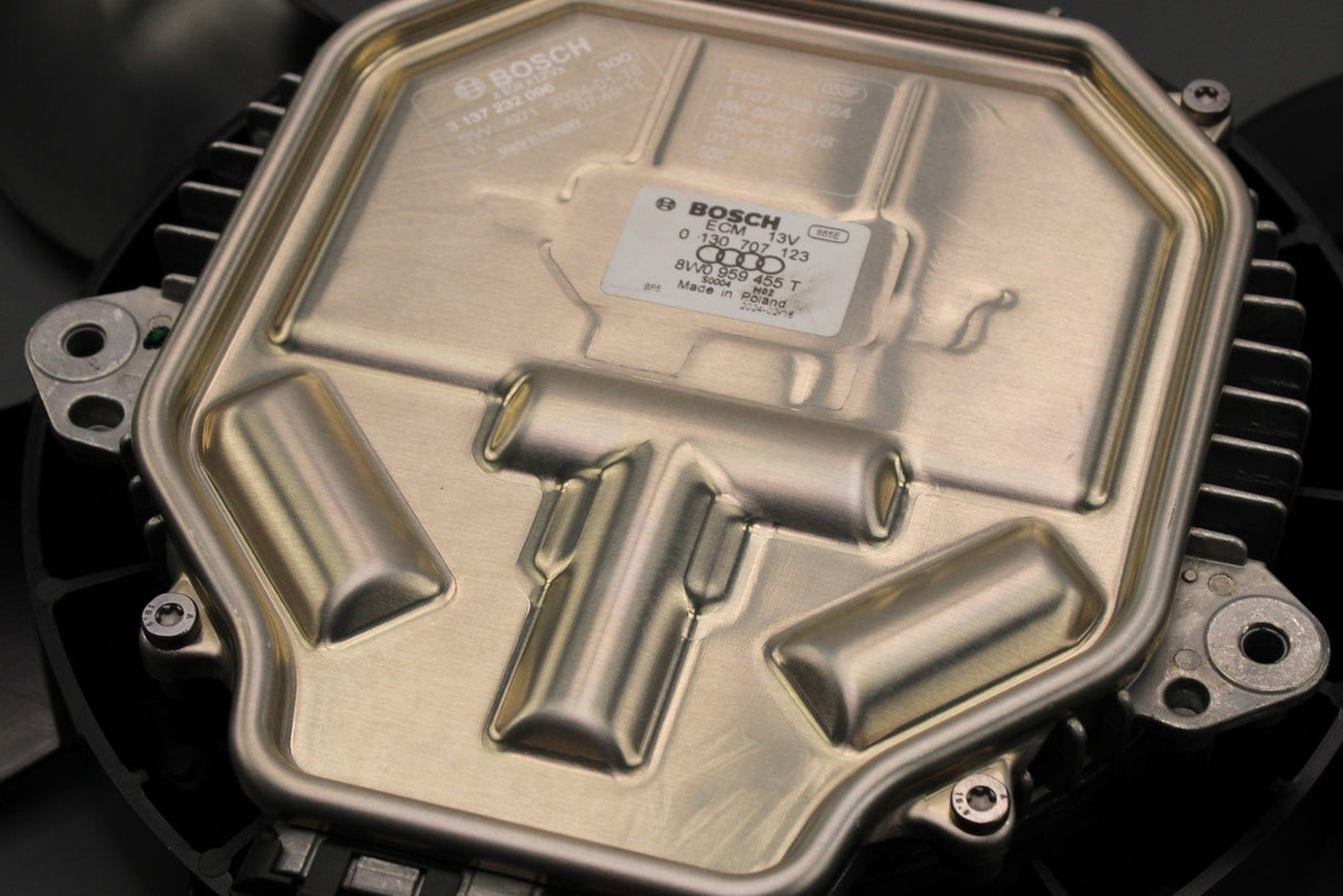 VW Touareg 2018-on Audi A4 A5 A6 A7 A8 Q7 Q8 radiator fan 8W0959455T