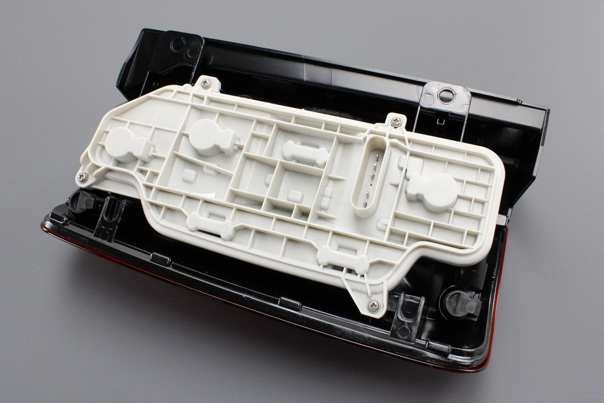 VW Caddy 16-20 rear tail light unit (right) tailgate models 2K2945096T