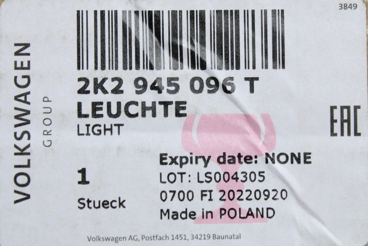 VW Caddy 16-20 rear tail light unit (right) tailgate models 2K2945096T