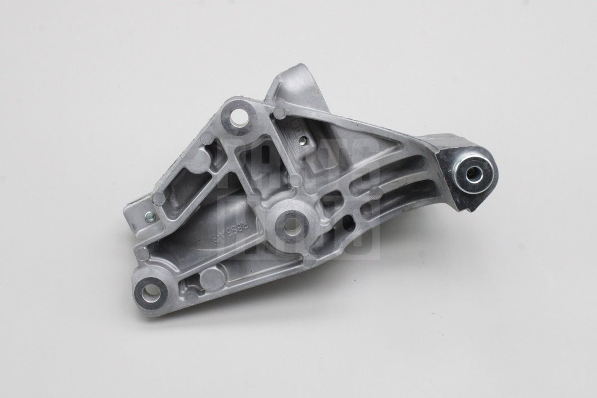 Land Rover Discovery Sport 2015-on front driveshaft bracket LR105649
