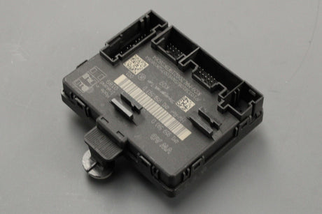 VW Touareg Audi A6 A7 A8 Q8 door control unit (drivers door) 4M1959593D