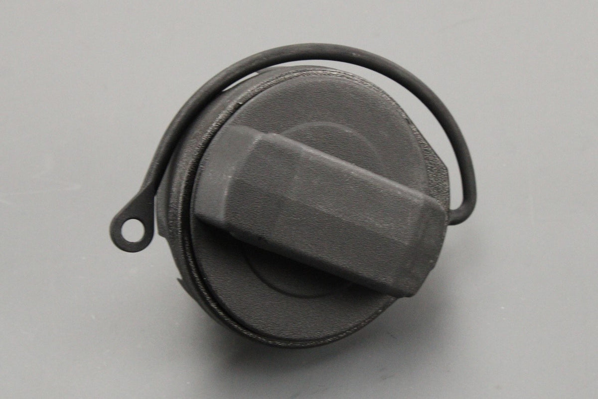 VW Golf MK5 Audi A3 R8 Skoda SEAT 2003-2016 fuel filler cap 1K0201550AL, view 1