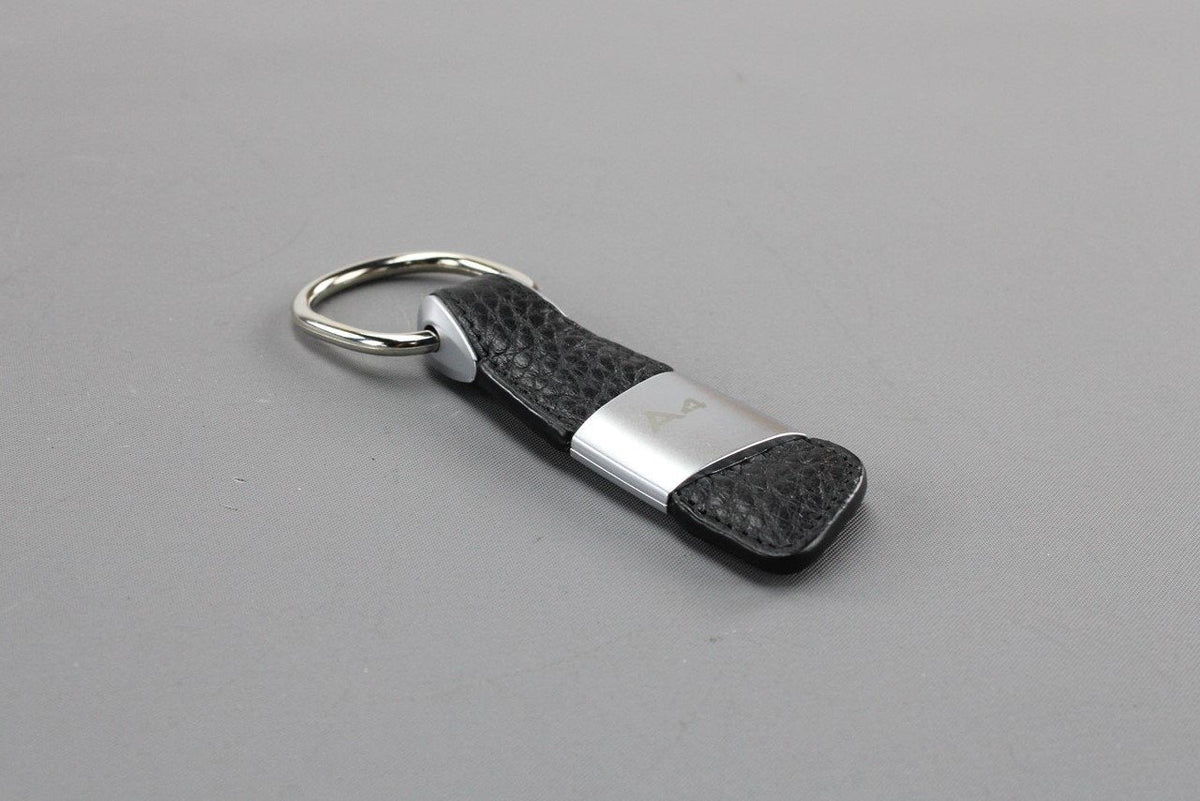 Audi A4 leather keyring 3181400204, view 1