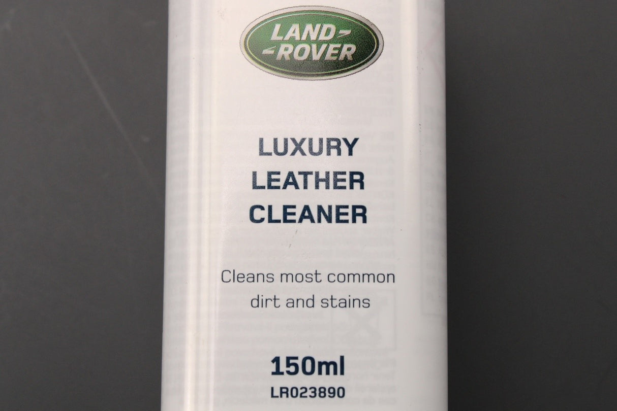 Land Rover Range Rover leather and vinyl cleaner LR023890