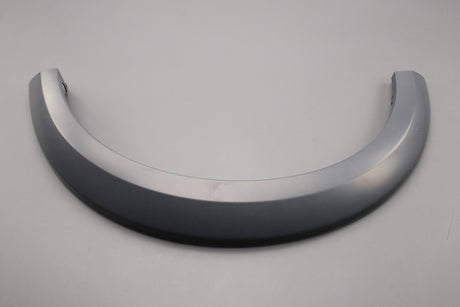 Land Rover Discovery 3 2005-2009 front wheel arch trim (right) LR010631