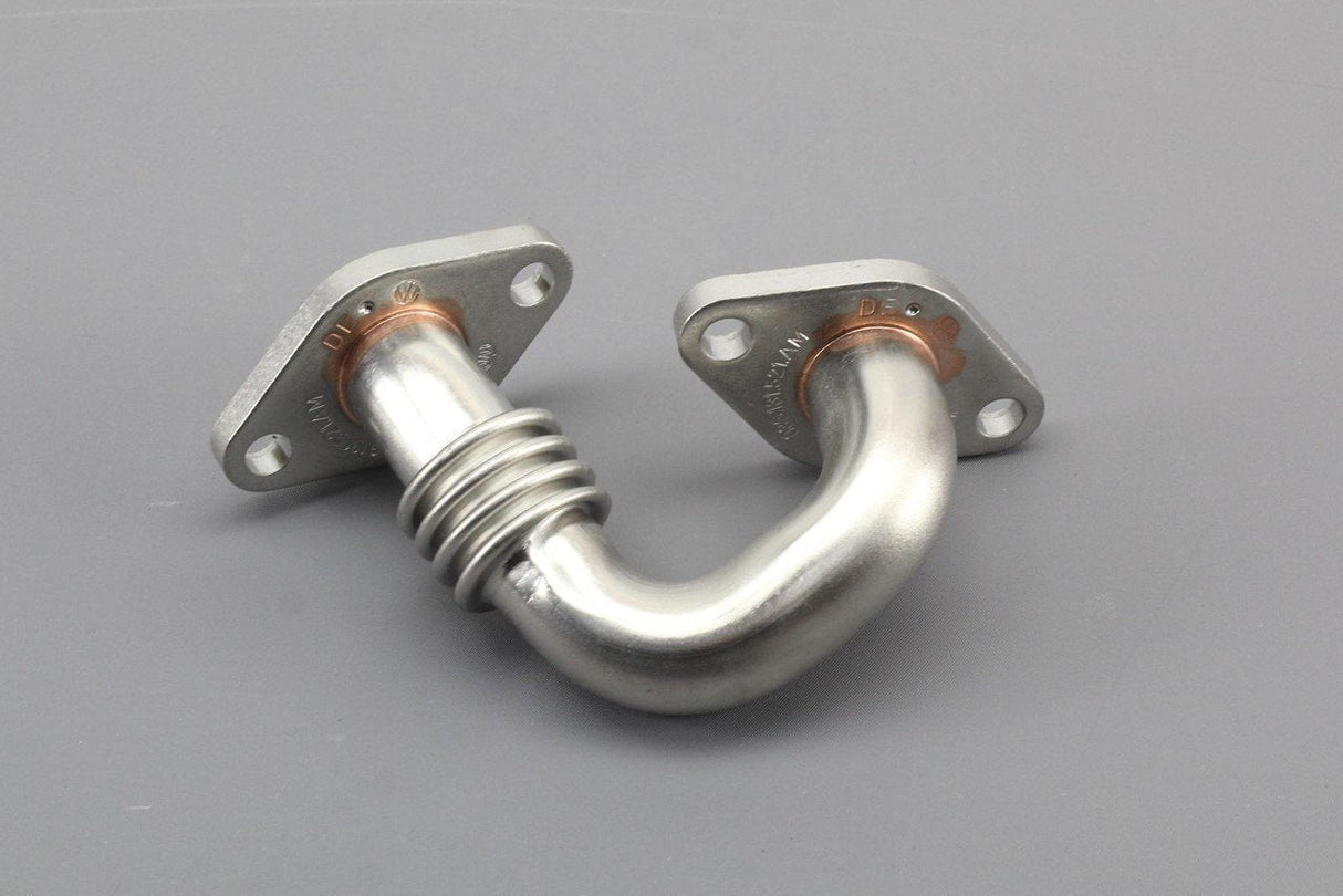 VW Audi Skoda SEAT 2.0 TDI EGR cooler connecting pipe 03G131521AM