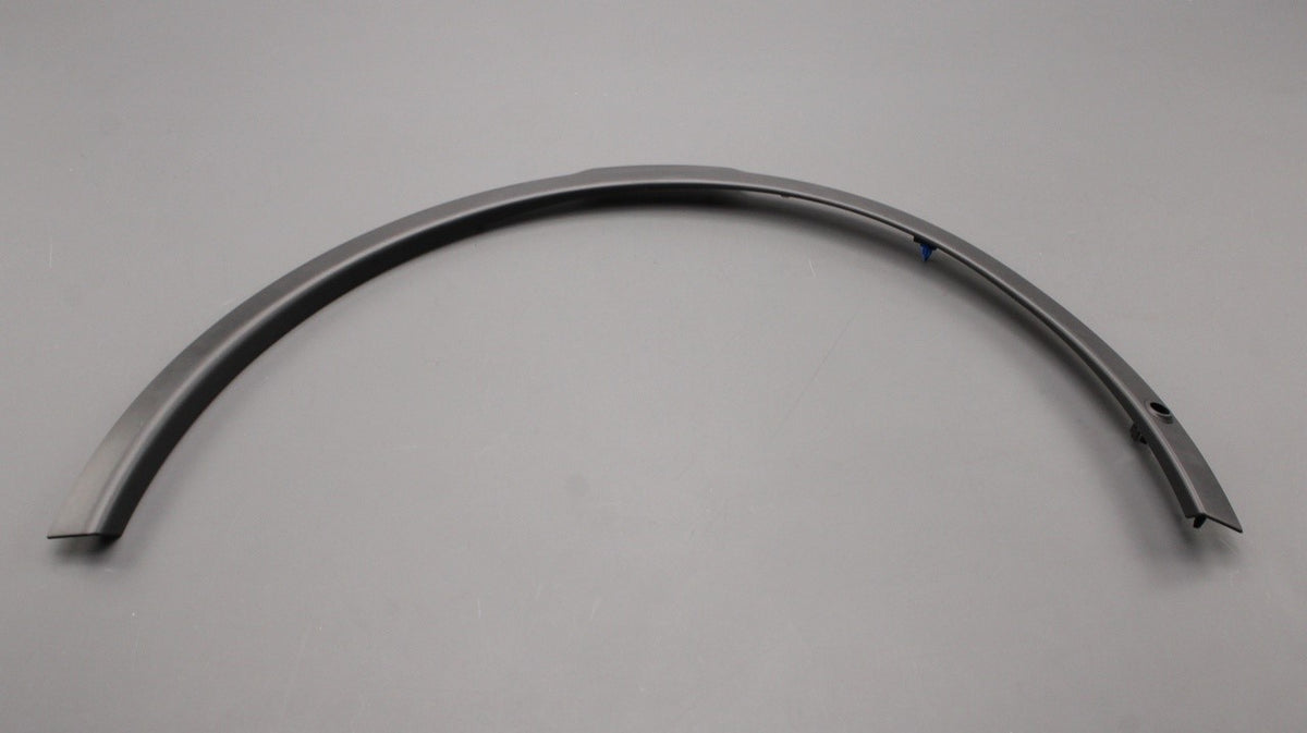 Land Rover Discovery 5 2017-on front wheel arch trim (right) LR082935, view 1