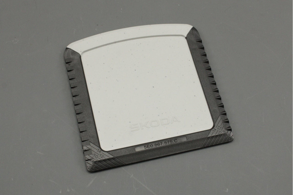 Skoda ice scraper & de-mister (stored in fuel flap) 5E0096010
