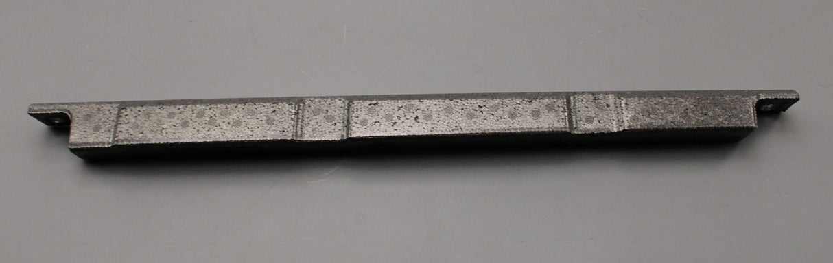 Land Rover Range Rover side skirt insulation foam pad (right) LR050865