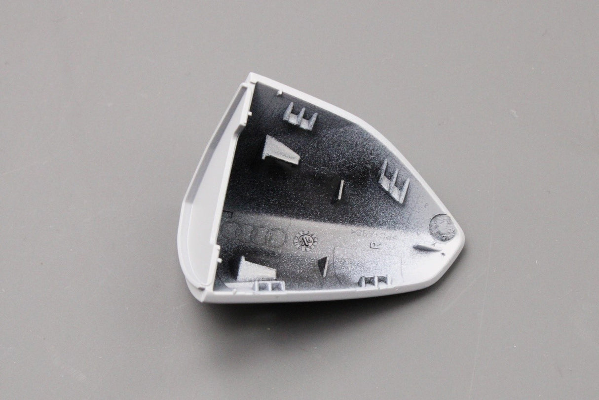 Audi A3 S3 RS3 20-on door lock blank cover (front right) 8Y0837880A GRU