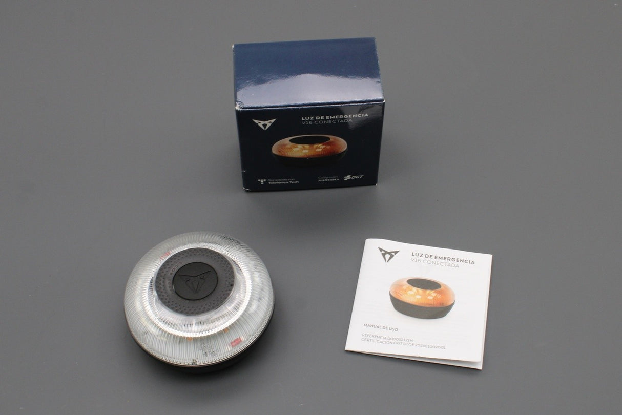CUPRA accessory emergency warning light beacon 000052122H