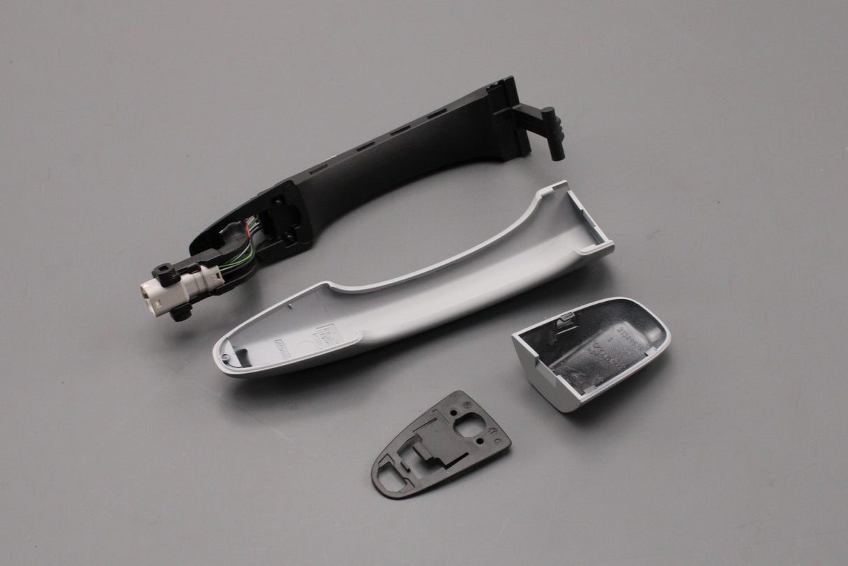 Volvo S60 V60 XC60 09-18 exterior door handle (front left) 39832340