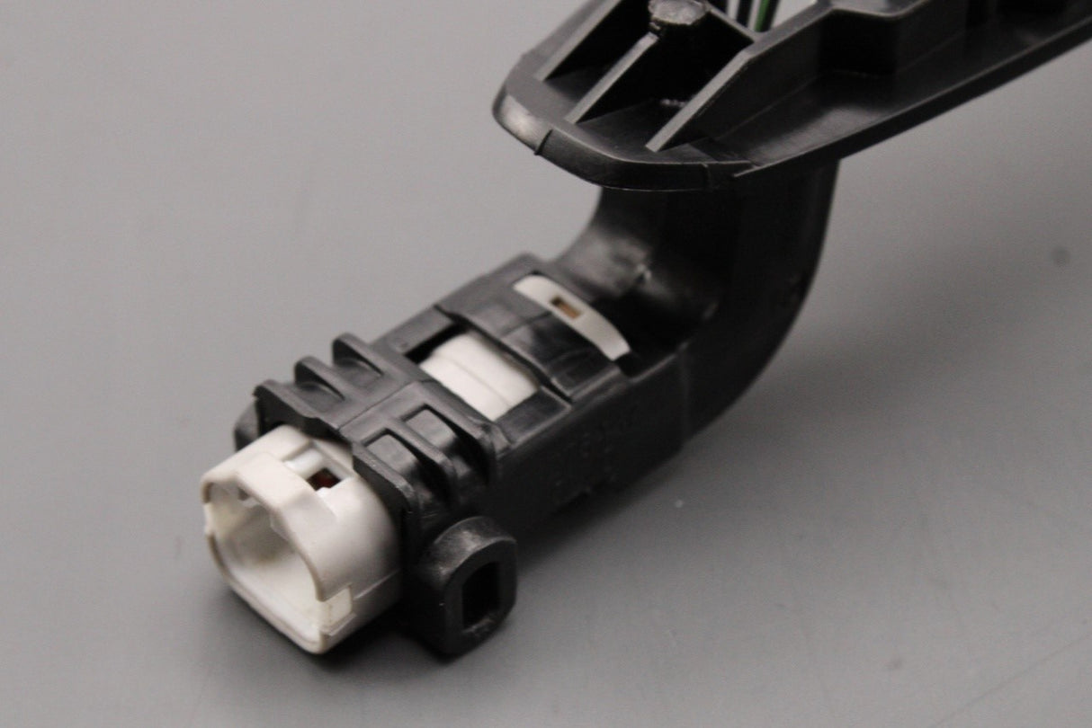 Volvo S60 V60 XC60 09-18 exterior door handle (front left) 39832340