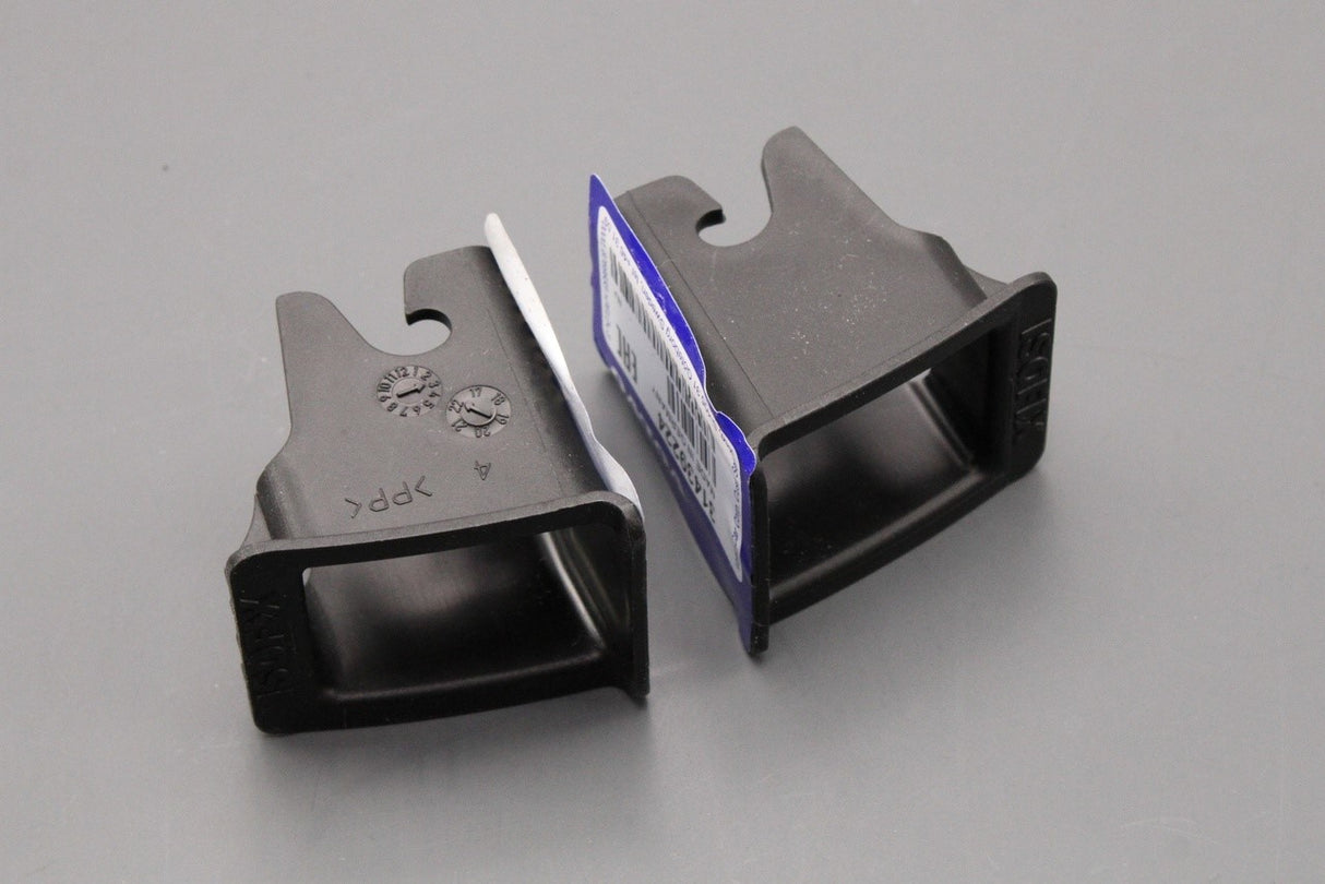 Volvo rear isofix cover (x2) 31414545