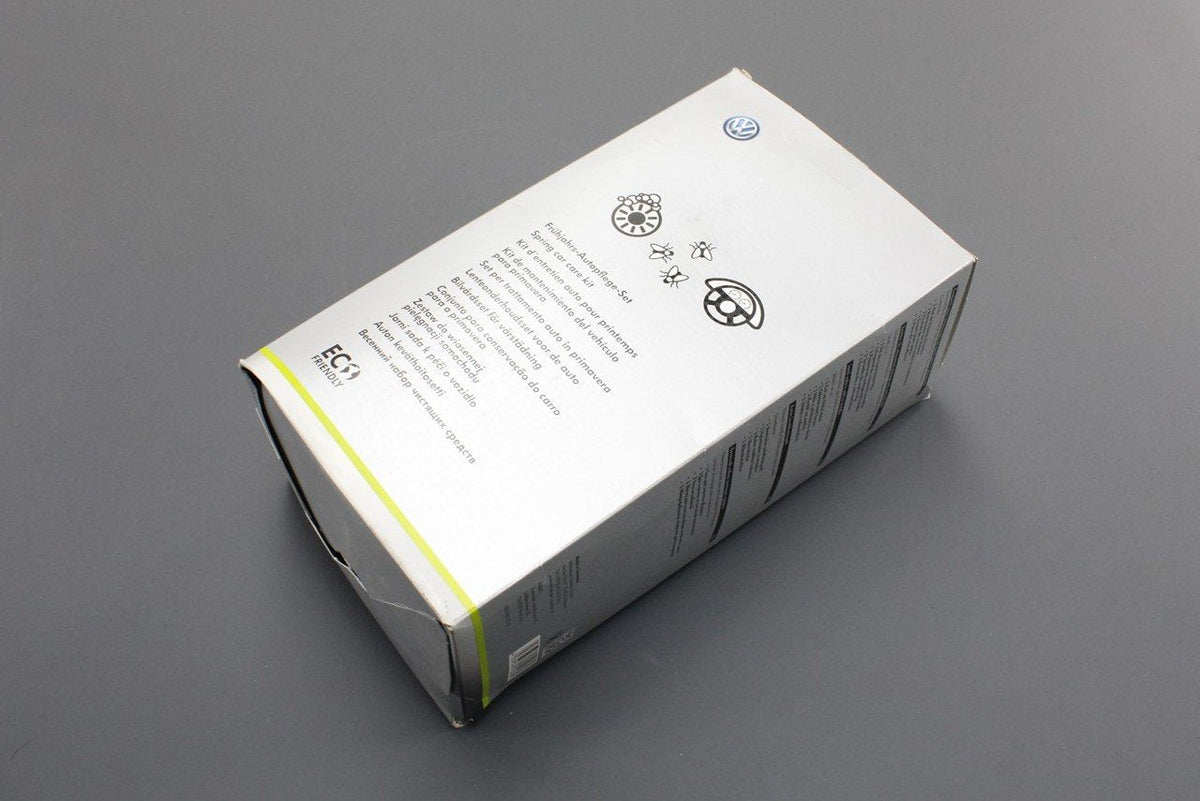 VW Volkswagen spring car care cleaning set 000096355D, view 1