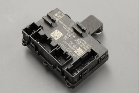 Audi A5 S5 Cabriolet 2017-on roof control door module unit 4M0959793F