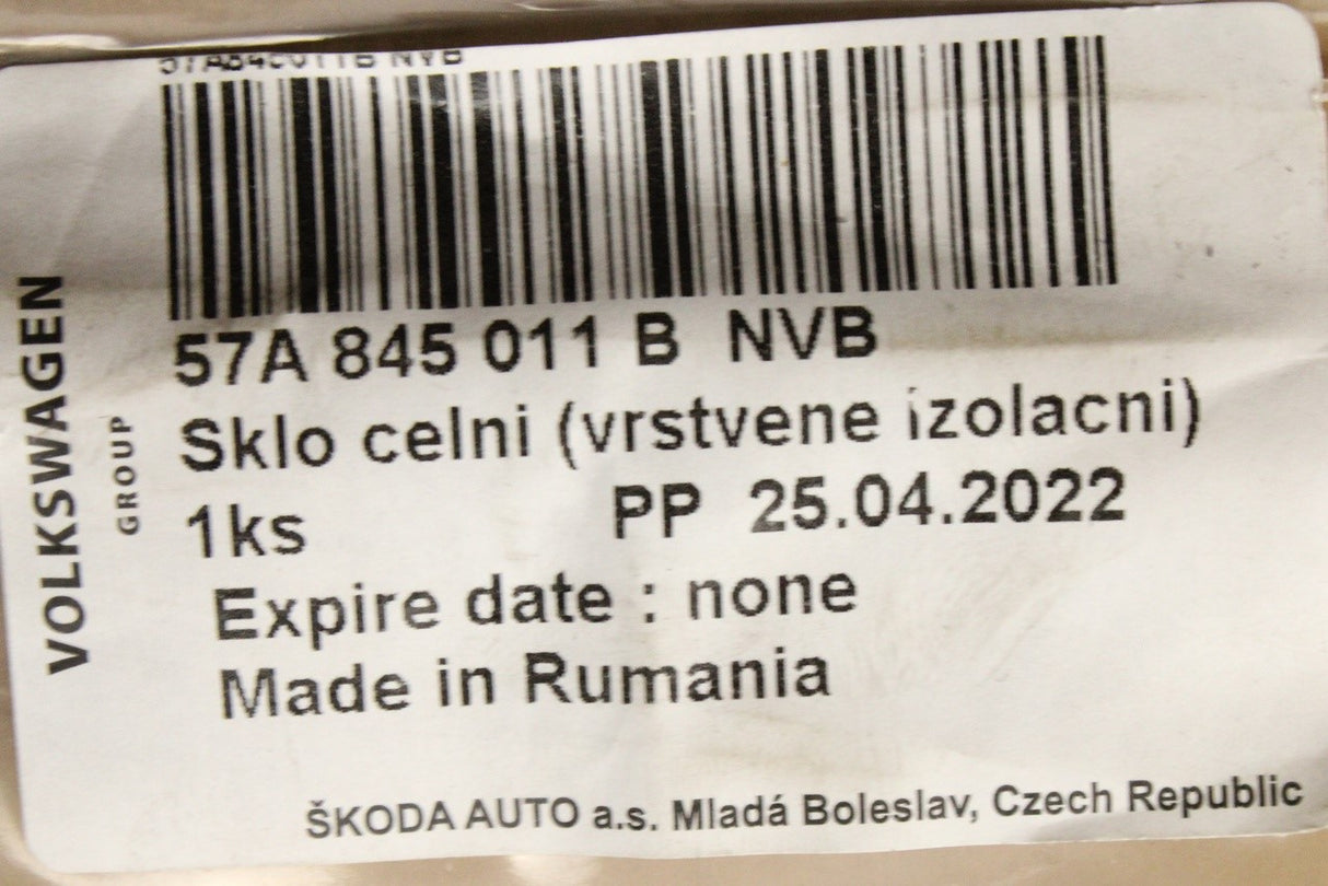 Skoda Karoq 2018-on front windscreen glass 57A845011B NVB