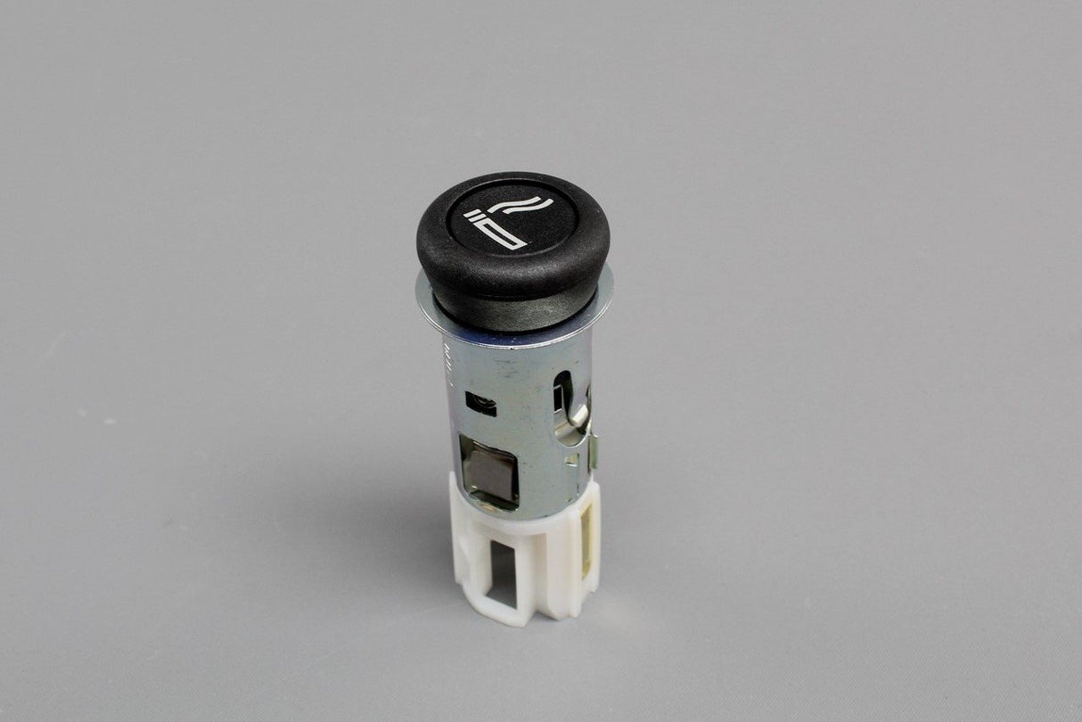 Audi A3 A4 A6 A8 RS3 RS6 cigarette lighter socket 4B0919305B 01C