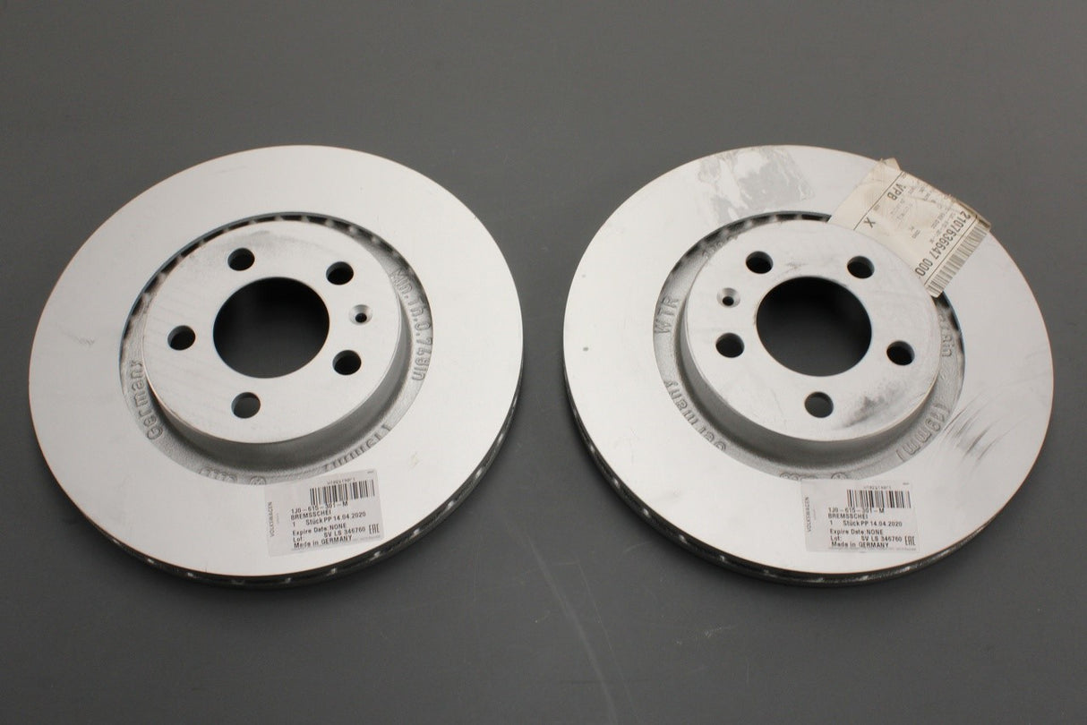 VW Golf MK4 Skoda Octavia 1U 1Z SEAT front brake discs (x2) 1J0615301M