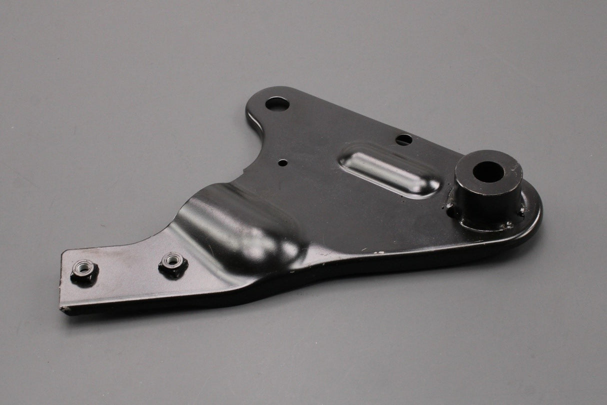 Jaguar F-Pace 2016-on cross member reinforcement plate (right) T4A30552