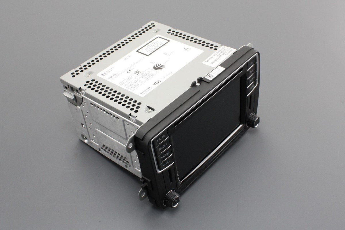VW Discover Media retrofit DAB Sat Nav radio upgrade 5C0057680E, view 1