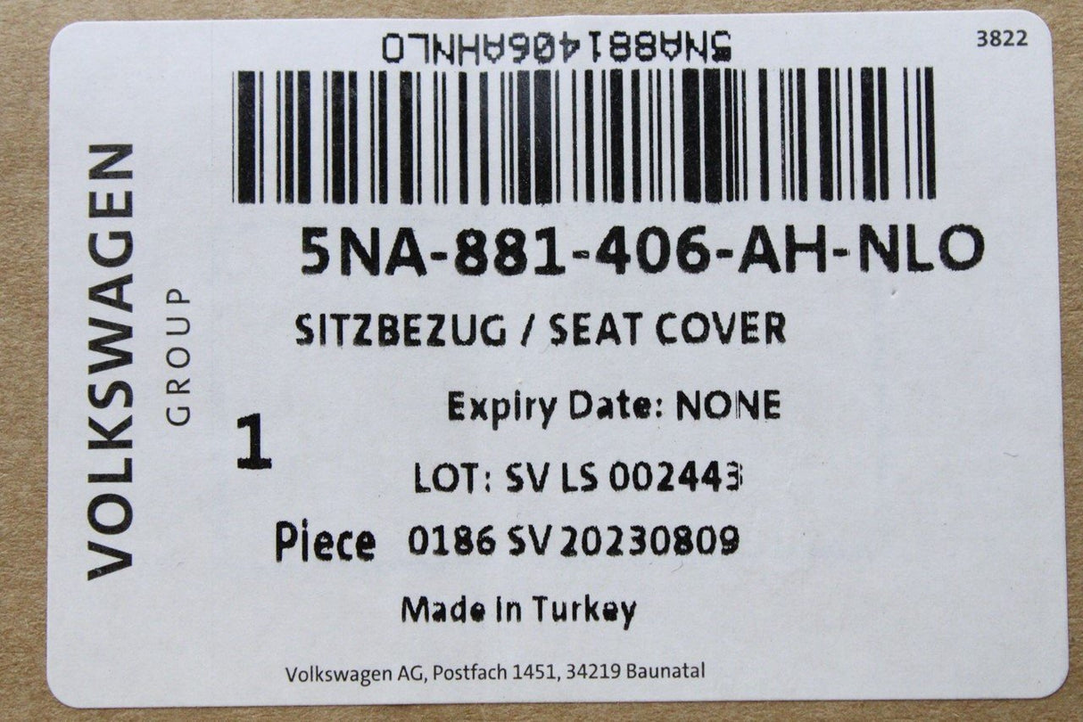 VW Tiguan 2016-on seat base cover (front right) 5NA881406AH NLO