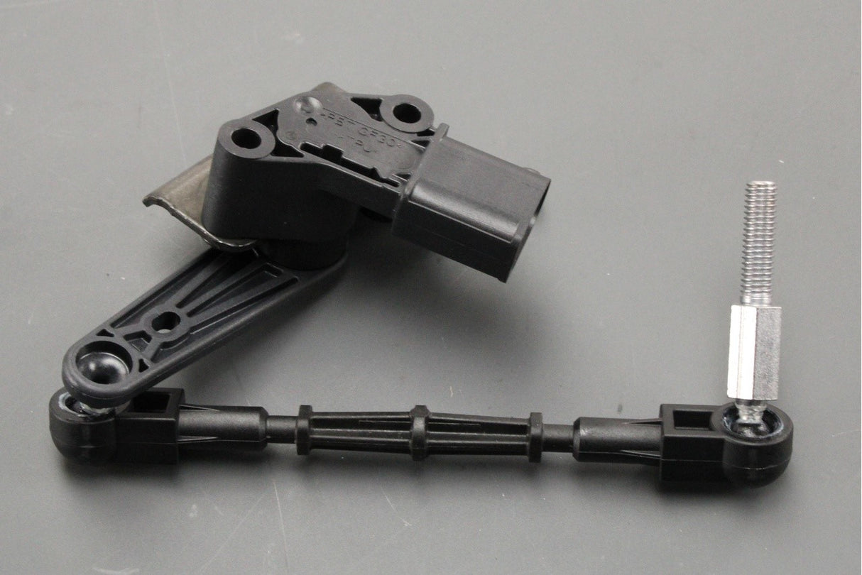 Audi A5 S5 RS4 17-on headlight range level sensor (rear) 8W0941309E