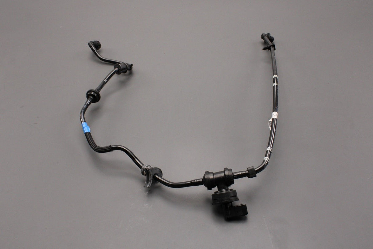 Land Rover Discovery Sport Evoque 2012-on vacuum supply hose LR092063