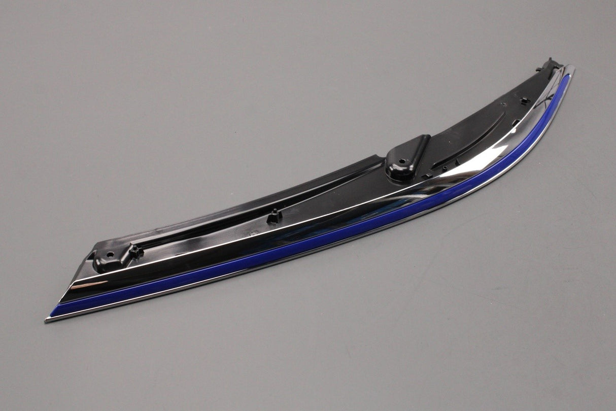 VW Passat B8 GTE 2015-2024 headlight trim panel (left) 3G0941119C