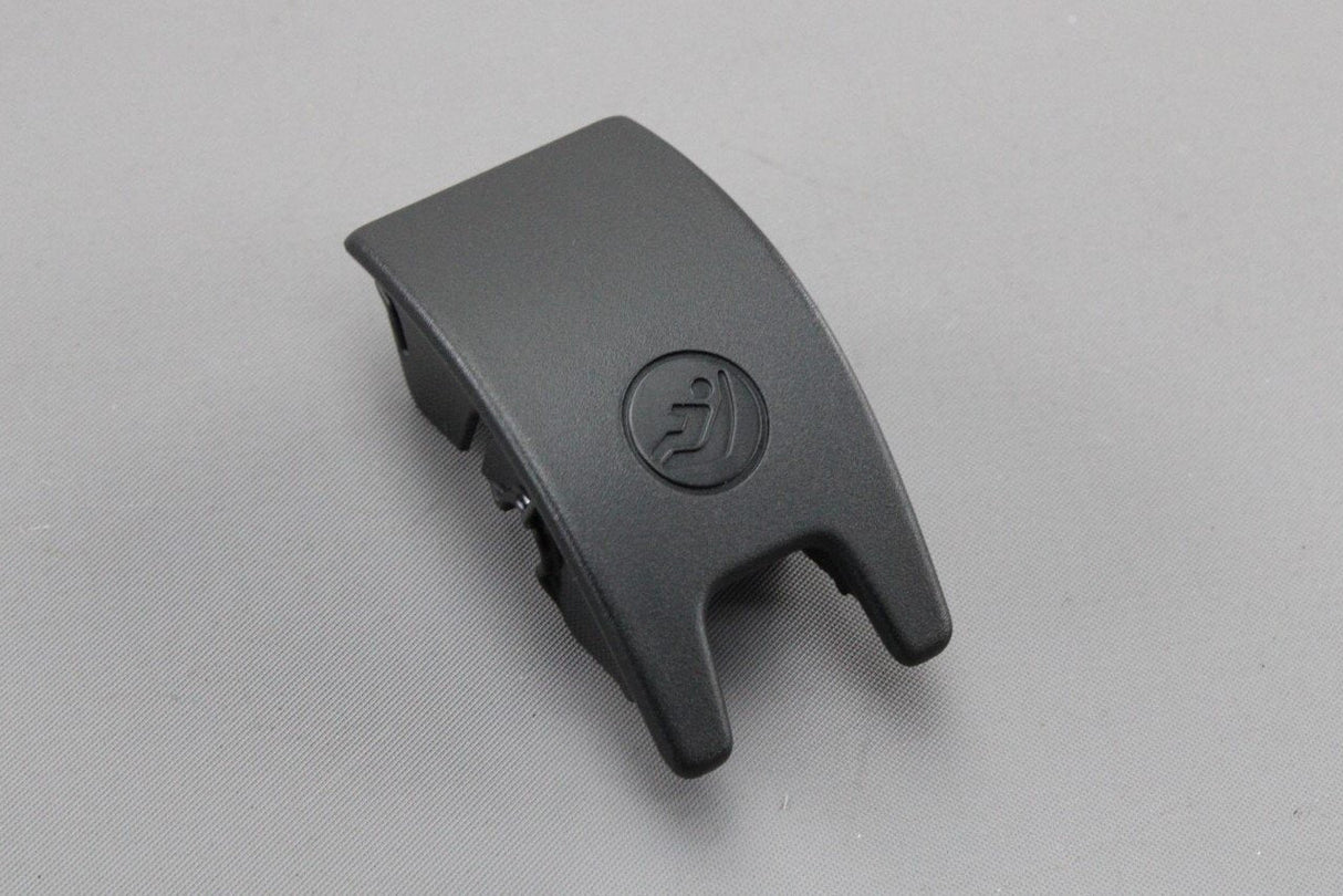 Audi Q7 SQ7 2016-on rear seat ISOFIX point cover trim (x1) 4M0887187 4PK