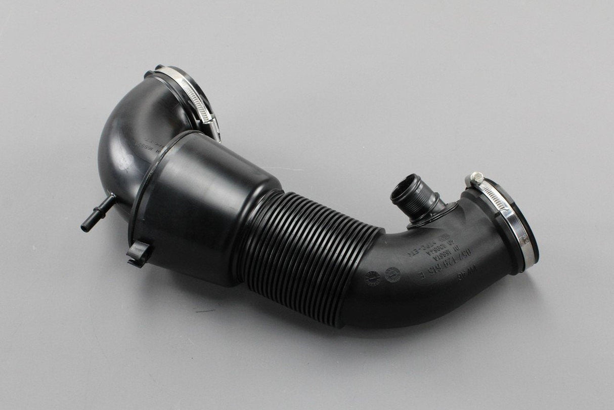 Audi Q7 SQ7 Q8 SQ8 4.0 TDI air intake pipe hose 057129615E