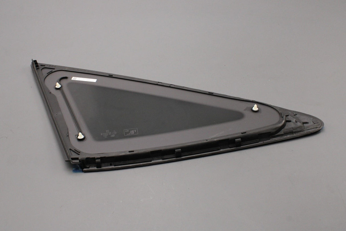 Audi Q4 e-tron 2022-on rear quarter window glass (right) 89E845298C NVB
