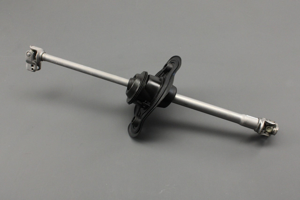 VW Touareg Audi Q8 intermediate steering column shaft (RHD) 4M2419753C, view 1
